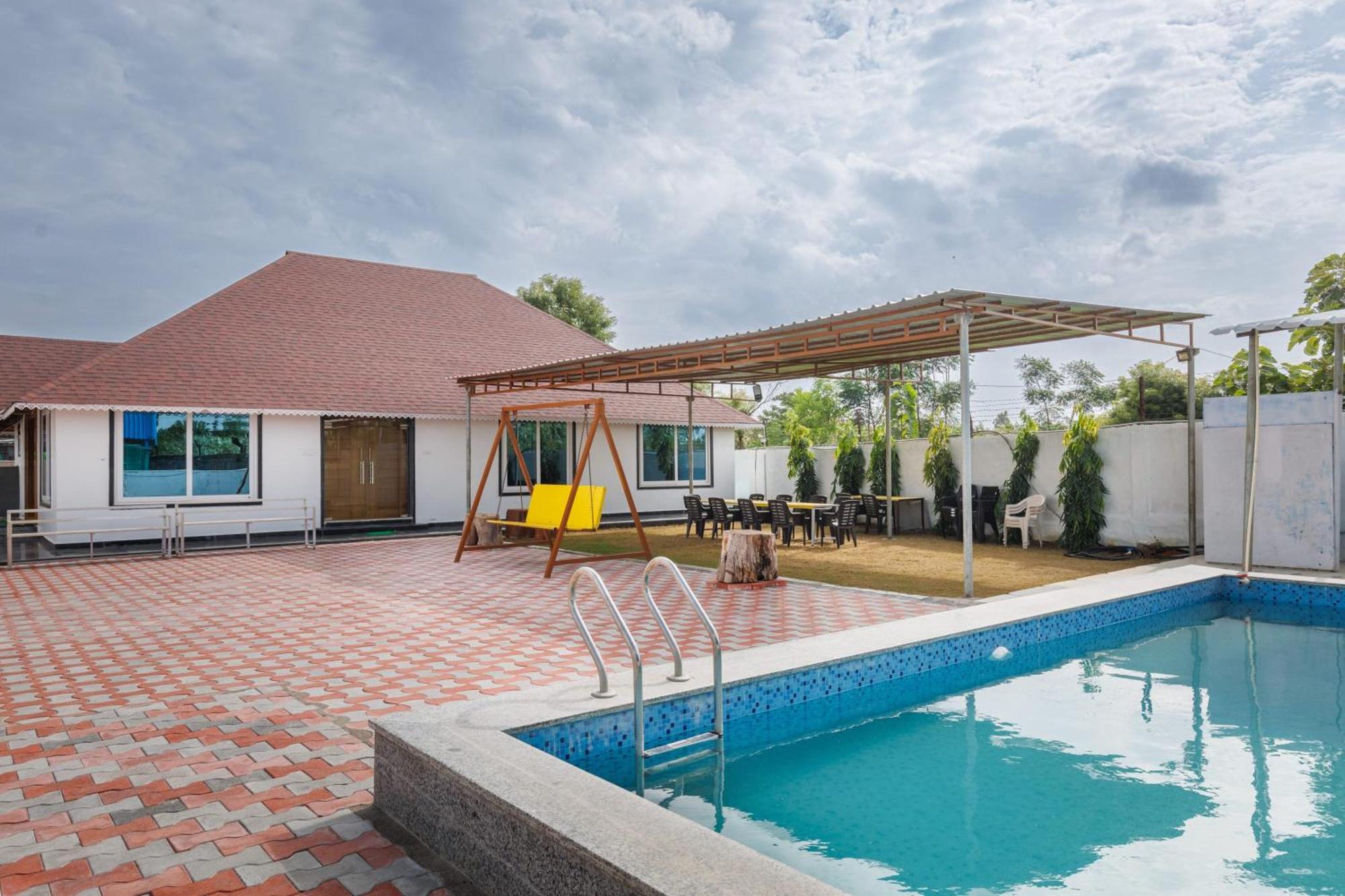 Aqua Lagoon Villa By Secret Turtle Pvt Pool Private Lawn Secunderabad Экстерьер фото