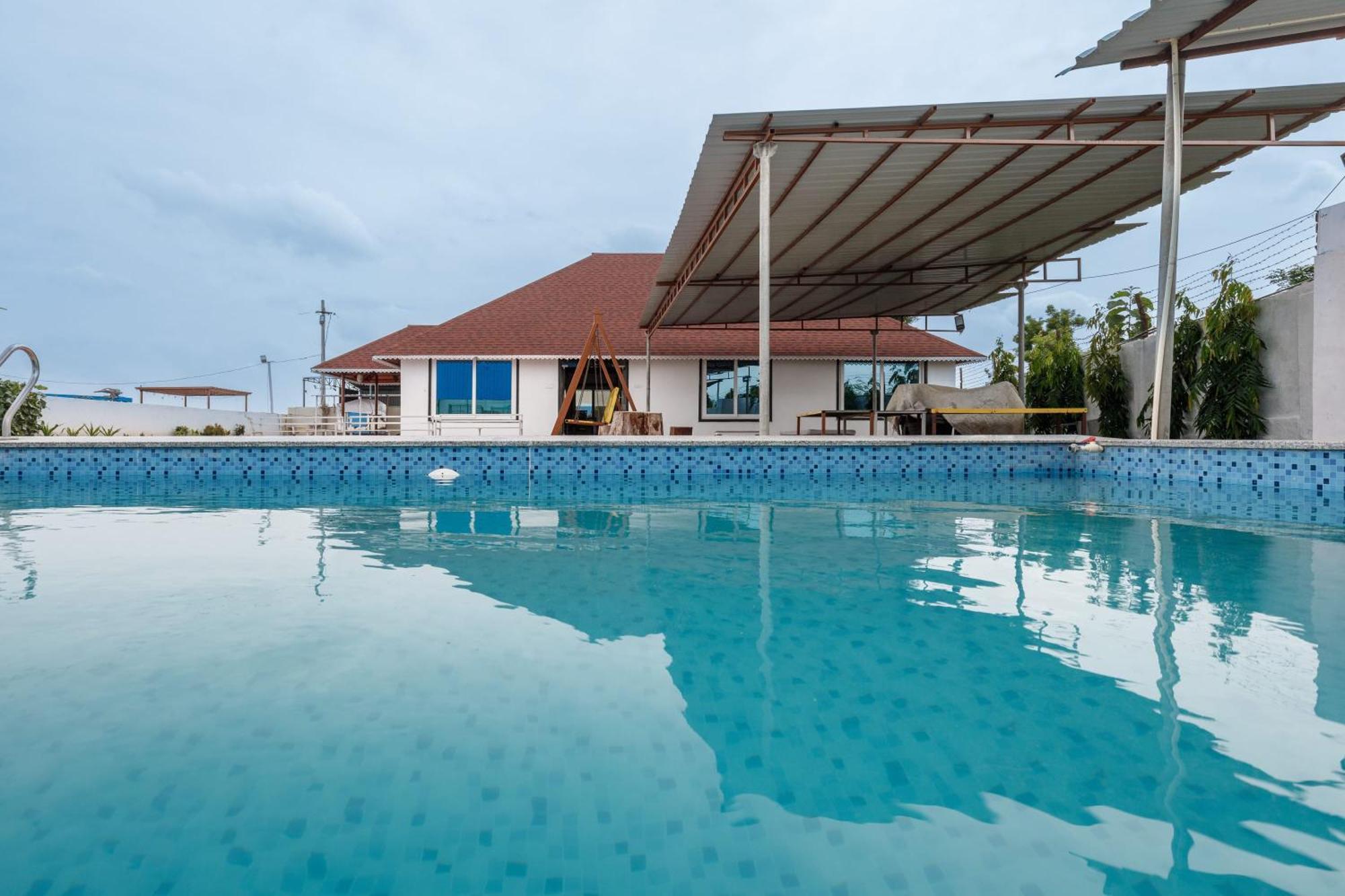 Aqua Lagoon Villa By Secret Turtle Pvt Pool Private Lawn Secunderabad Экстерьер фото
